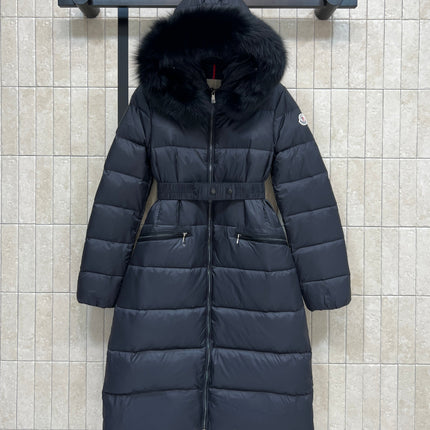 MONCLER HOODED PUFFER JACKET IN BLACK STYLE 124