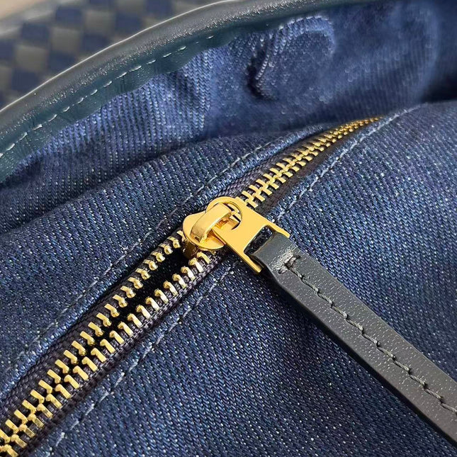 BV LARGE HOP BAG 54 IN NAVY BLUE CALFSKIN