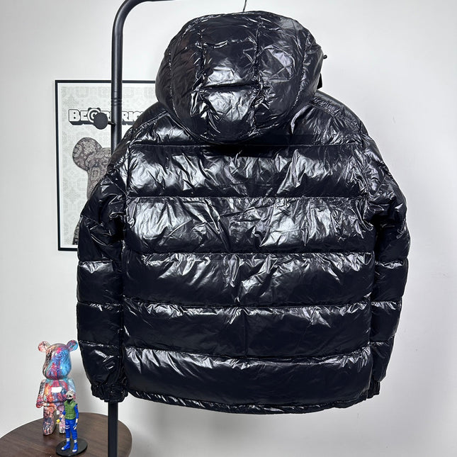 MONCLER BLACK PUFFER JACKET STYLE 2423