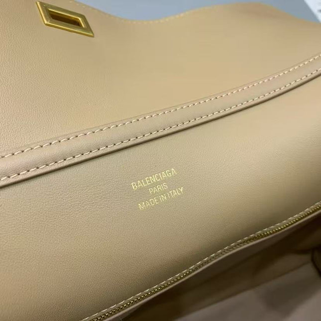 RODEO LARGE BAG 40 IN BROWN CALFSKIN GOLD HARDWARE