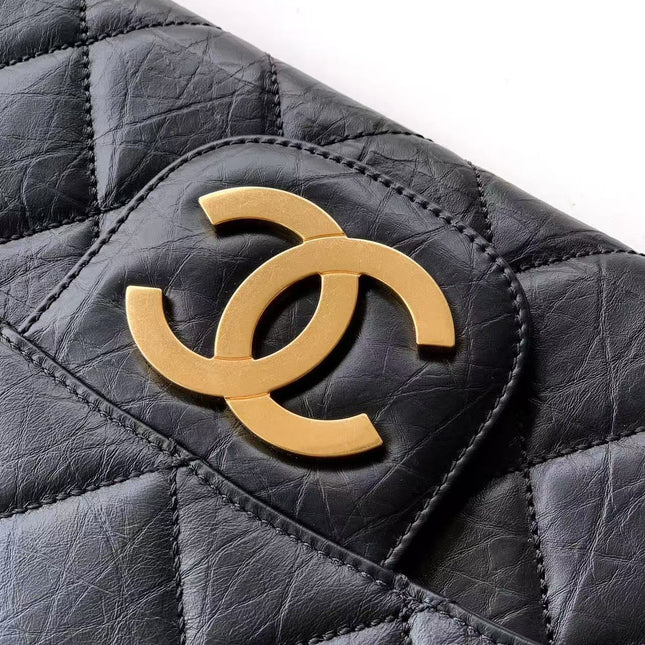 CC CLASSIC FLAP CLUTCH 41 IN BLACK QUILTED CALFSKIN GOLD HARDWARE