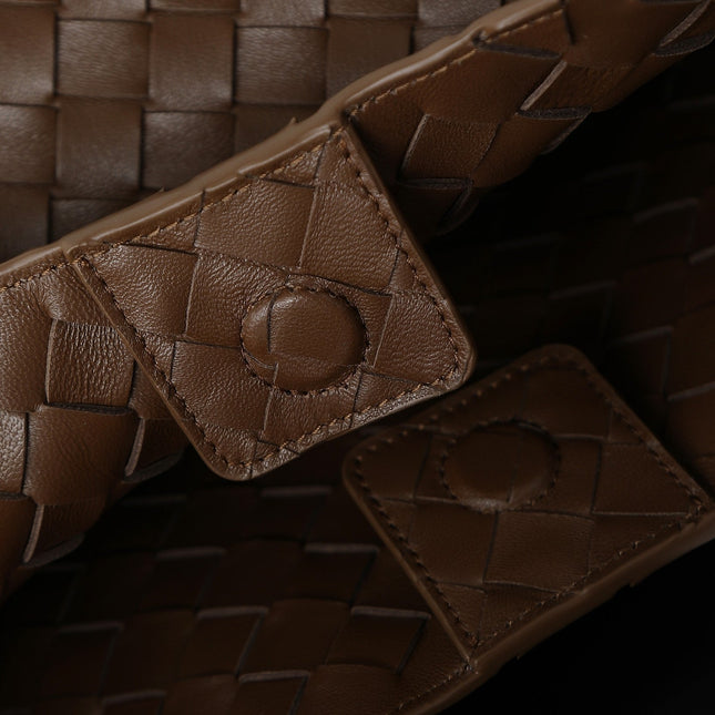 BV CAMPANA MEDIUM SHOULDER BAG 33 IN CHOCOLATE BROWN INTRECCIATO CALFSKIN