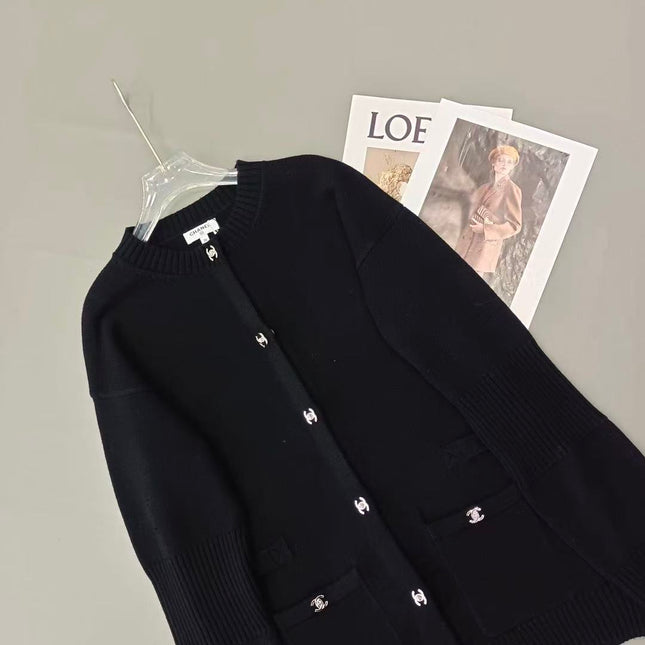 Chanel Black Cardigan In Wool Mix Velvet