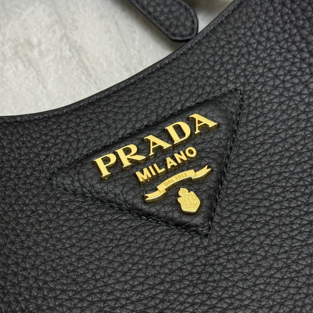 PRADA SHOULDER BAG 20 IN BLACK CALFSKIN