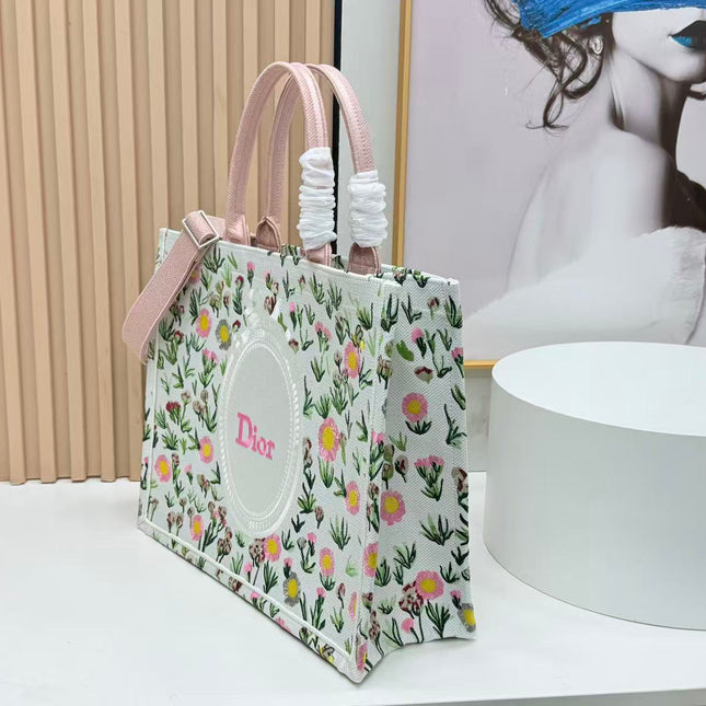 DIOR DAISY GARDEN BOOK TOTE BAG IN COLORFUL EMBROIDERY