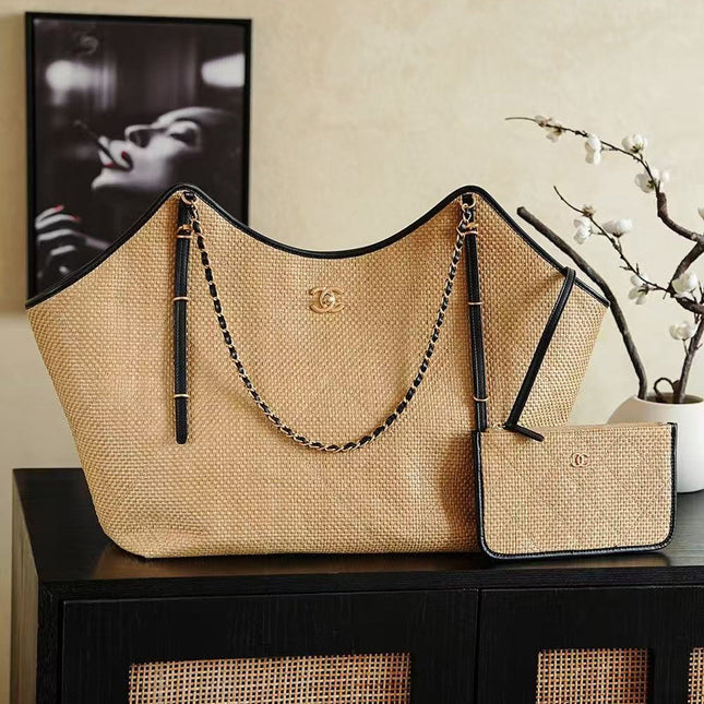 CHANEL MAXI SHOPPING BAG 47 IN BRAIDED RAFFIA GOLD HARDWARE