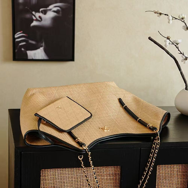 CHANEL MAXI SHOPPING BAG 47 IN BRAIDED RAFFIA GOLD HARDWARE
