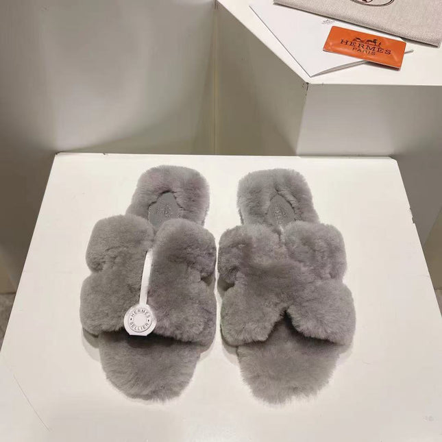 HM ORAN SANDALS IN TOUPE SHEARLING