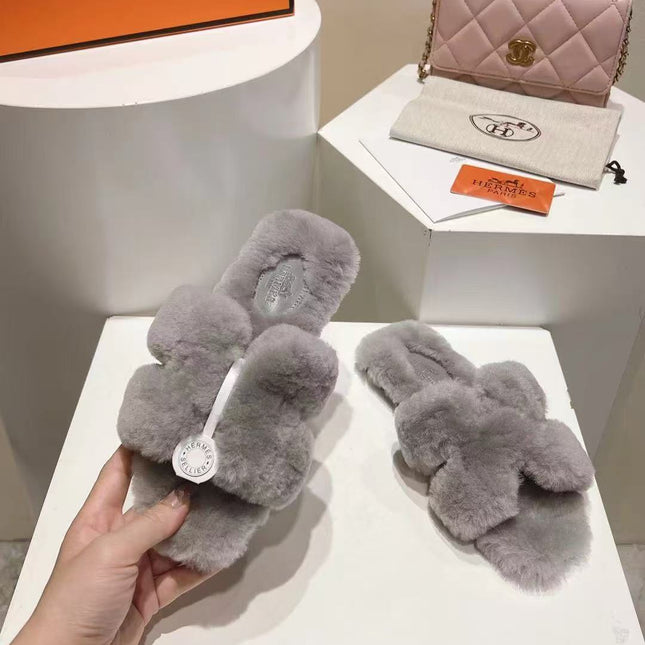 HM ORAN SANDALS IN TOUPE SHEARLING