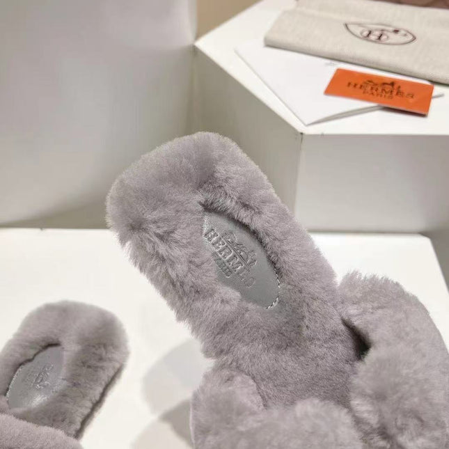 HM ORAN SANDALS IN TOUPE SHEARLING