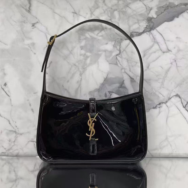 YSL SHOULDER BAG 25 IN BLACK CALFSKIN GOLD HARDWARE