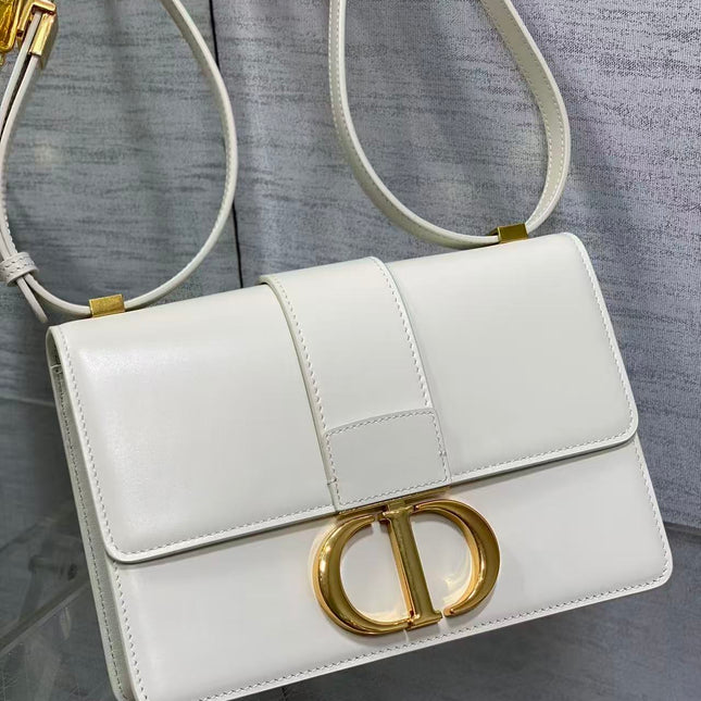 DIOR MONTAIGNE 24 IN WHITE CALFSKIN 001