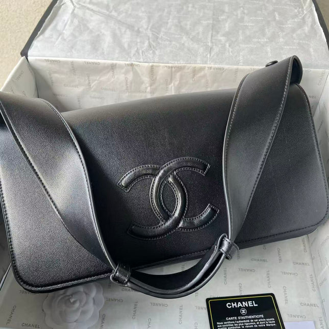 CHANEL 26S MESSENGER BAG MATTHIEU BLAZY IN BLACK LAMBSKIN