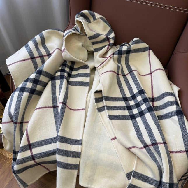 BURBERRY 26S DOUBLE-FACED REVERSIBLE CHECK HOODED CAPE IN BEIGE