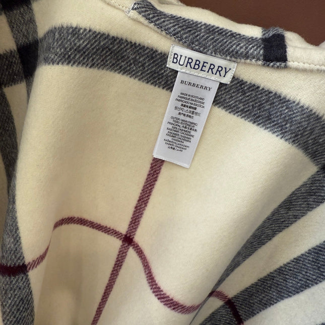 BURBERRY 26S DOUBLE-FACED REVERSIBLE CHECK HOODED CAPE IN BEIGE
