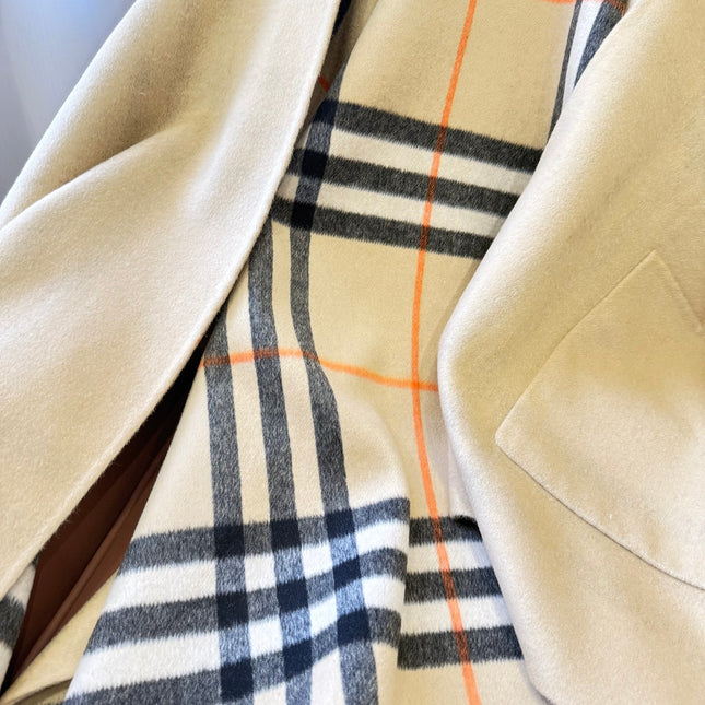 BURBERRY 26S DOUBLE-FACED REVERSIBLE CHECK HOODED CAPE IN BEIGE