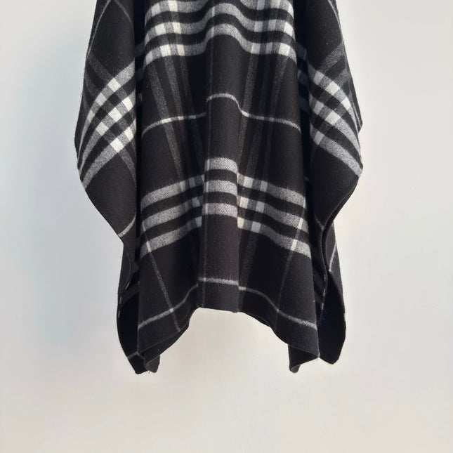 BURBERRY 26S DOUBLE-FACED REVERSIBLE CHECK HOODED CAPE IN BLACK