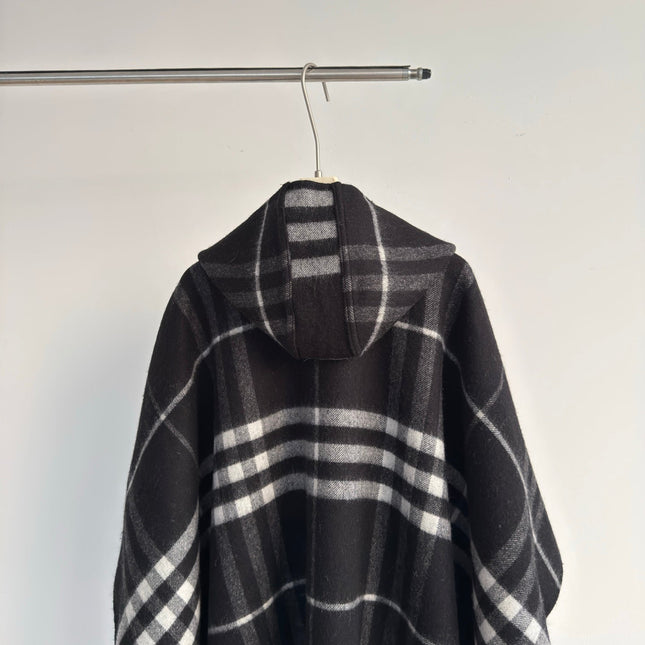 BURBERRY 26S DOUBLE-FACED REVERSIBLE CHECK HOODED CAPE IN BLACK