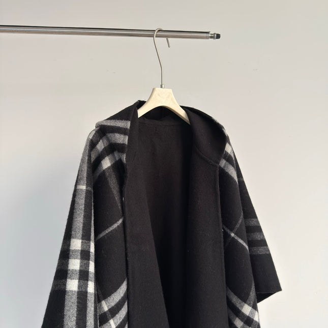 BURBERRY 26S DOUBLE-FACED REVERSIBLE CHECK HOODED CAPE IN BLACK