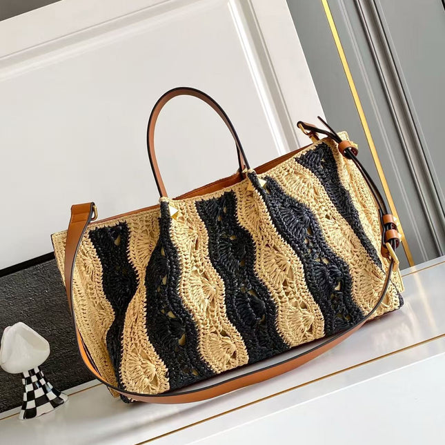 VALENTINO GARAVANI  VLOGO SIGNATURE MEDIUM 35 IN NATURAL AND BLACK RAFFIA