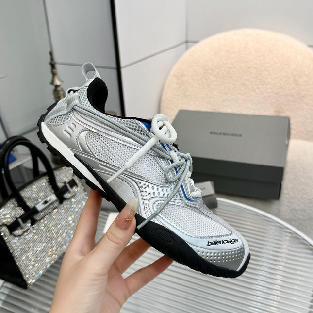 BALENCIAGA 26S RADAR GRADIENT LINES SNEAKER IN SILVER MELATIC