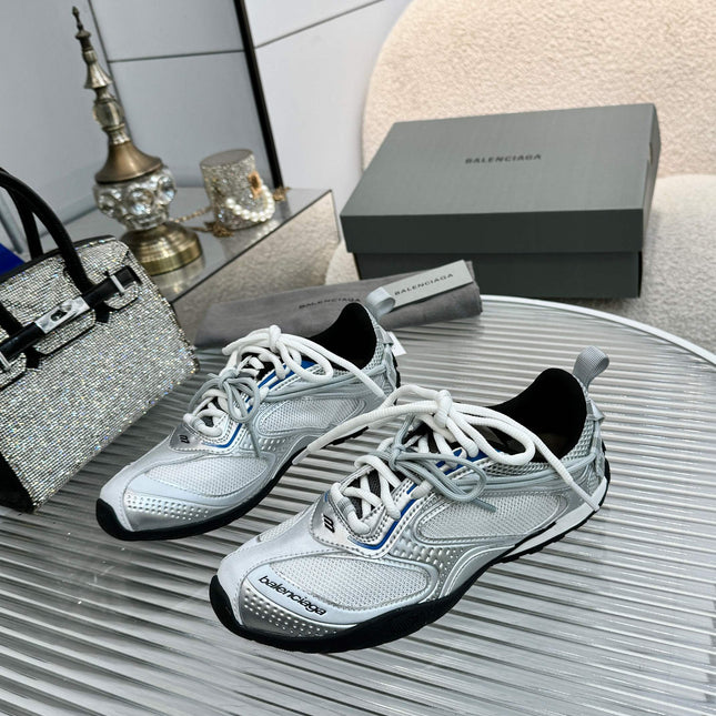 BALENCIAGA 26S RADAR GRADIENT LINES SNEAKER IN SILVER MELATIC
