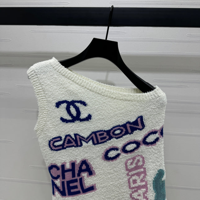CHANEL 26S ASYMMETRICAL OFF-SHOULDER KNIT TOP