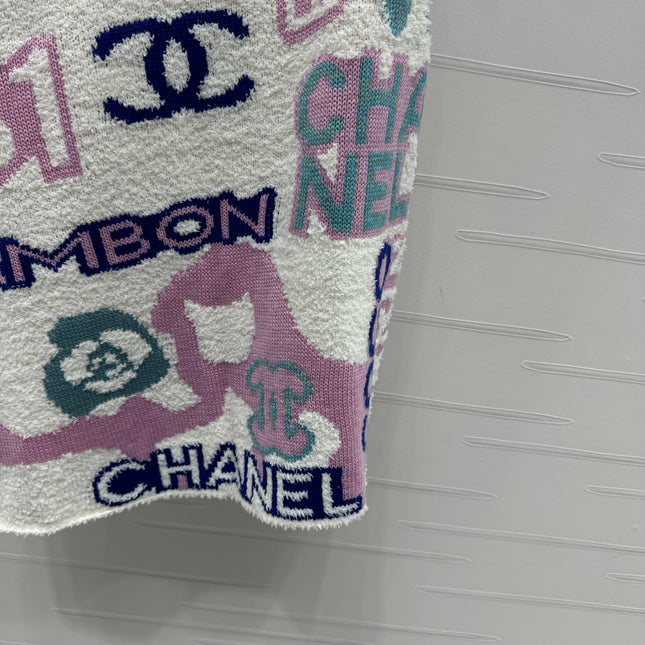 CHANEL 26S ASYMMETRICAL OFF-SHOULDER KNIT TOP