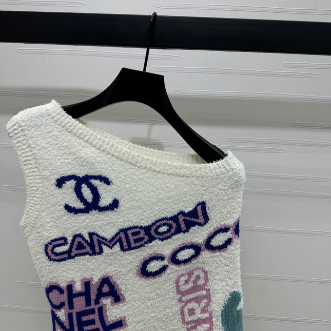 CHANEL 26S ASYMMETRICAL OFF-SHOULDER KNIT TOP