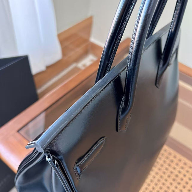 HM 26S BIRKIN BAG 30 IN BLACK CALFSKIN SILVER BUCKLE 14526