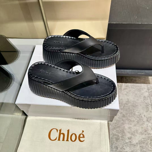 CHLOE 26S PLATFORM WEDGE SANDALS IN BLACK LEATHER