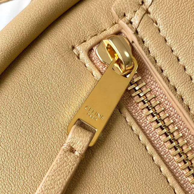 CELINE 26S LITTLE HALFMOON SOFT 25 IN BEIGE LAMBSKIN 8626