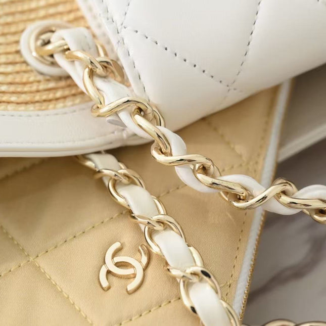 CHANEL 26S TOTE BAG IN NATURAL & WHITE RAFFIA AND LAMBSKIN