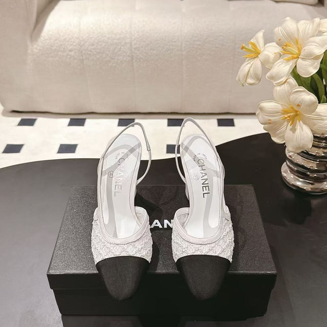 HIGH SLINGBACK 25S PUMP IN WHITE AND BLACK FARBIC