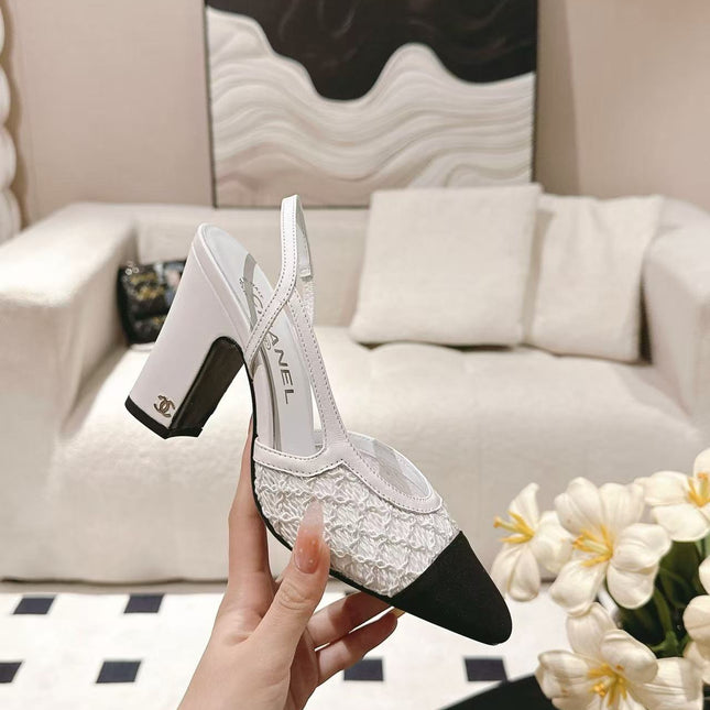 HIGH SLINGBACK 25S PUMP IN WHITE AND BLACK FARBIC