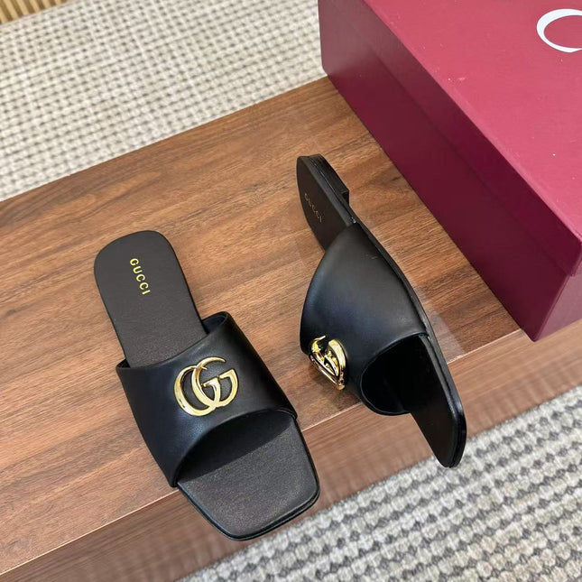 GUCCI 26S CLASSIC SLIDE SANDAL IN BLACK CALFSKIN