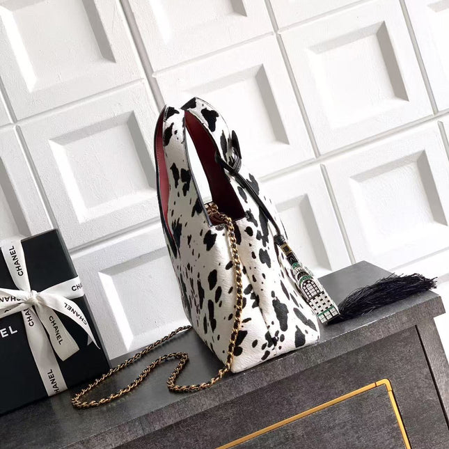 CHANEL 26S TRIANGLE HOBO BAG IN BLACK WHITE CALFSKIN  LEATHER