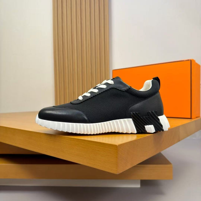 HERMES 26S TRAIL SNEAKER IN BLACK TECHNICAL FABRIC & LEATHER