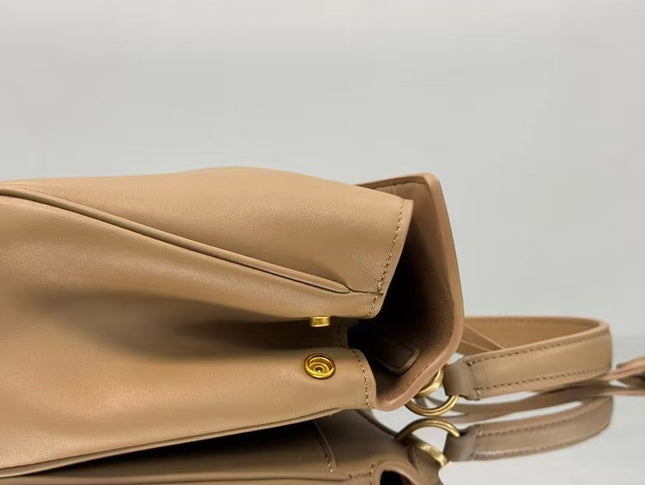 RODEO MEDIUM BAG 22 IN CAMEL BEIGE SMOOTH CALFSKIN GOLD HARDWARE