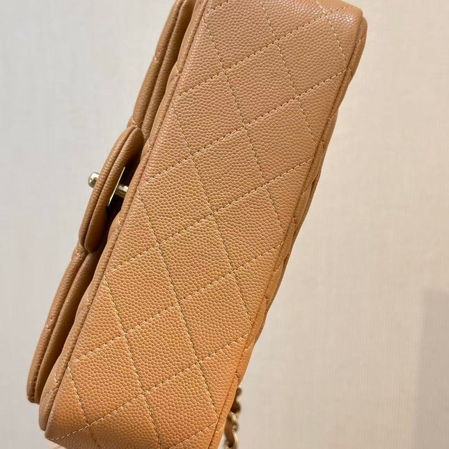 25S FLAP BAG 20 CM IN LIGHT BROWN CAVIAR GOLD HARDWARE 25626
