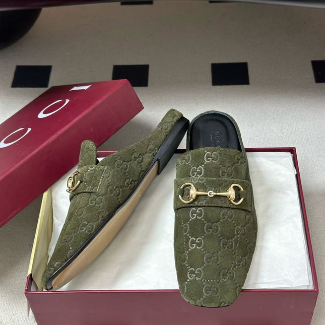 GUCCI 26S HORSEBIT MULE IN OLIVE GREEN SUEDE