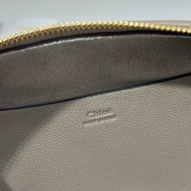 CHLOÉ S6 BRACELET HOBO BAG IN LIGHT GREY LAMBSKIN 9726