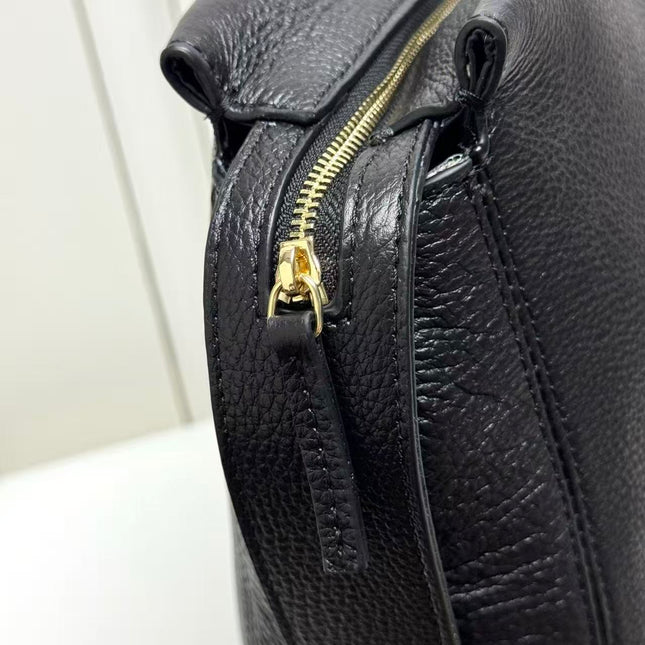 CHANEL 26S MESSENGER BAG IN BLACK CAVIAR 12726