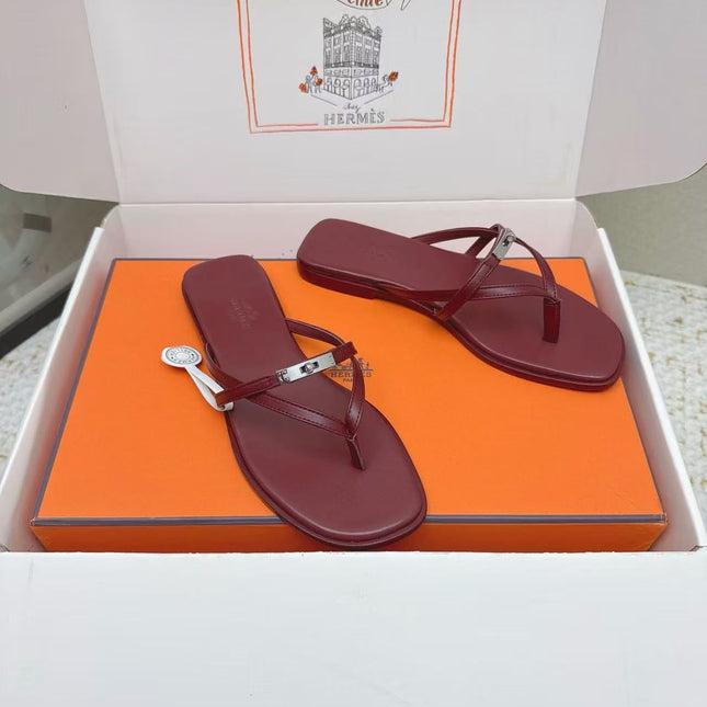 HERMÈS 26S ORAN SANDAL IN BURGUNDY CALFSKIN