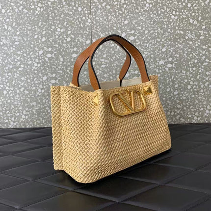 GARAVANI ROCKSTUD VLOGO TOTE 35 IN RAFFIA