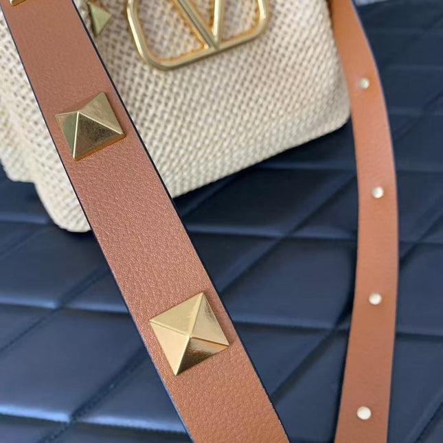 GARAVANI ROCKSTUD VLOGO TOTE 35 IN RAFFIA