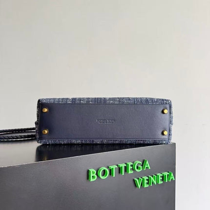 BOTTEGA 26S TOTE BAG 35CM IN BLUE BRAIDED LEATHER