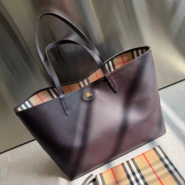 BURBERRY 26S VINTAGE CHECK TOTE BAG IN ARCHIVE BEIGE & BLACK CANVAS