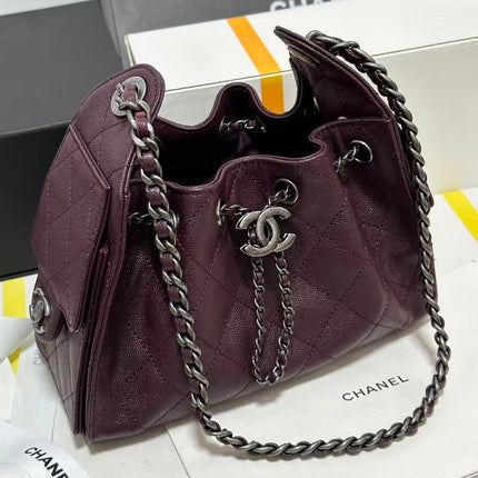 CHANEL 26S HOBO BAG 22 IN BURGUNDY RED CALFSKIN GOLD HARDWARE