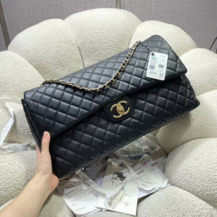 CHANEL 26S MAXI TRAVEL FLAP BAG IN BLACK CAVIAR CALFSKIN GOLD HARDWARE